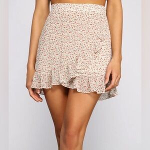 Princess Polly | Inaaya Floral Ruffle Mini Skirt Size S Small